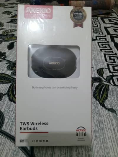 EARBUDS FOR SALE