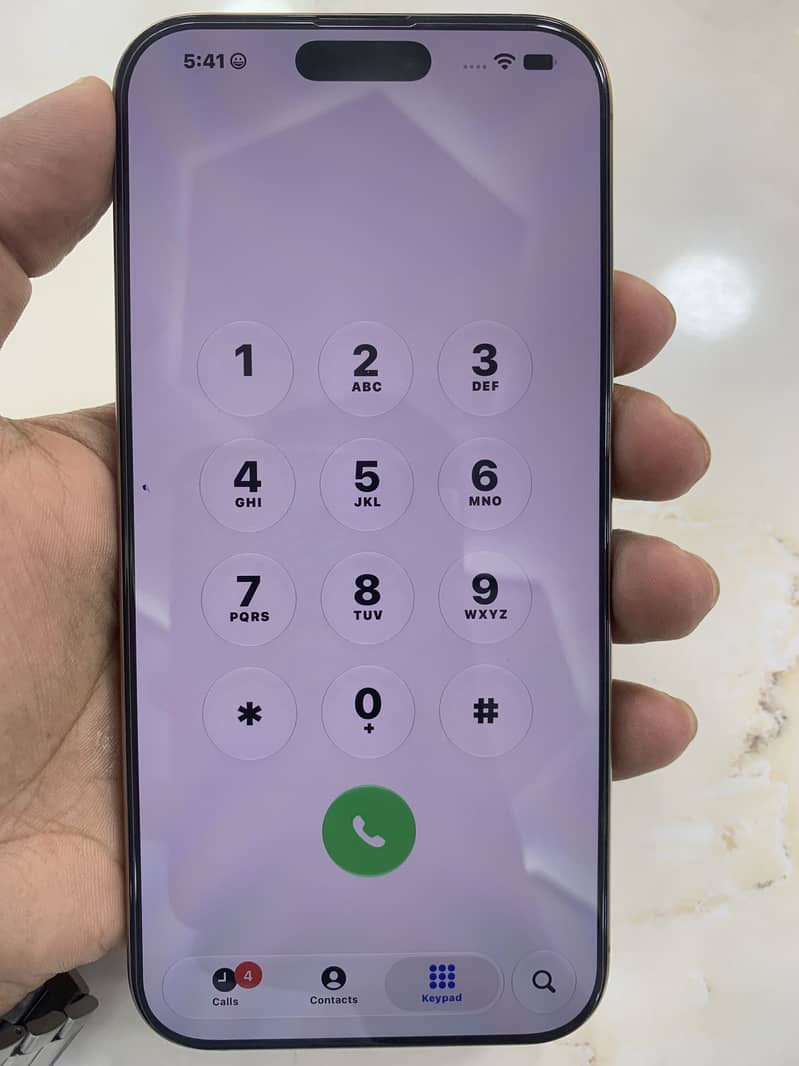 Apple iPhone 16 Pro Max 0