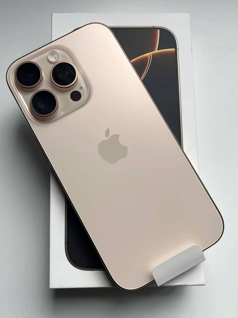 Apple iPhone 16 Pro Max 0