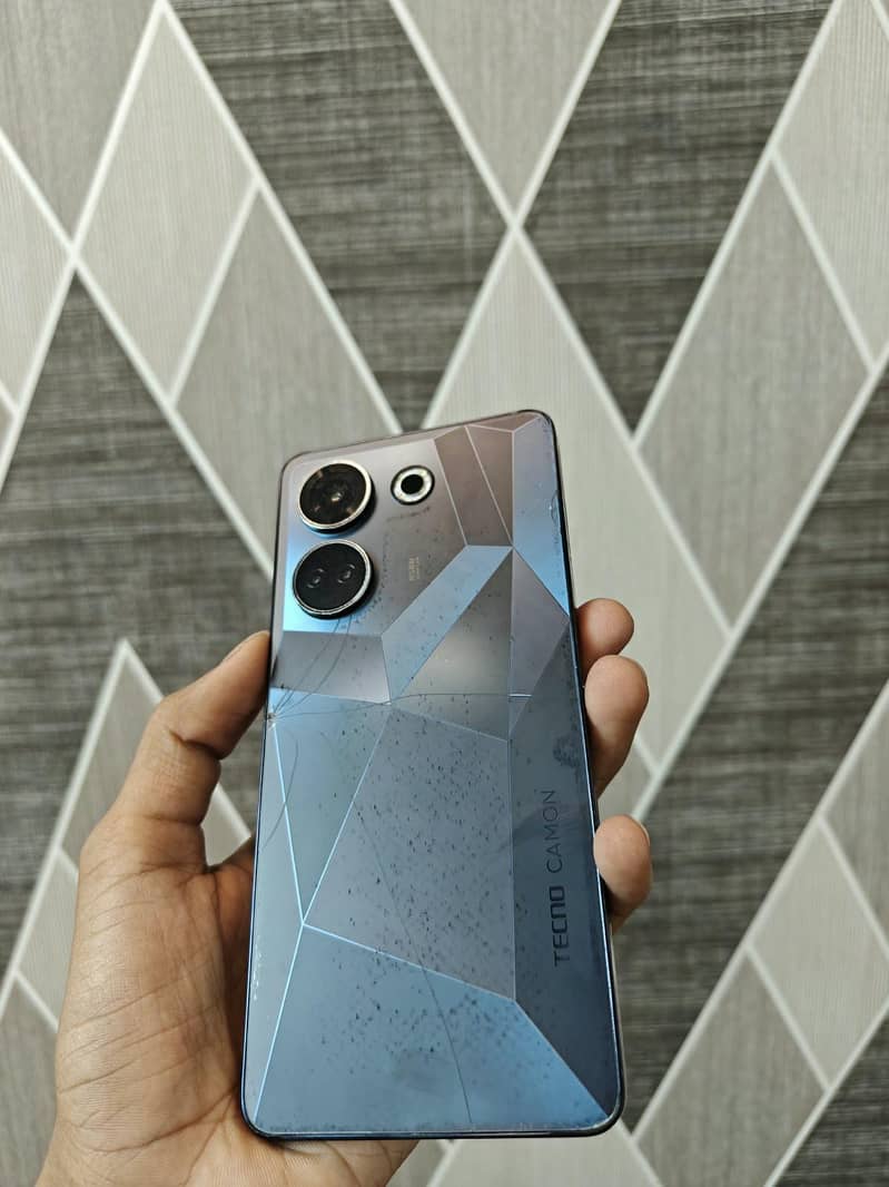 Tecno CAMON 20 6