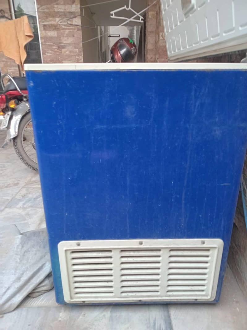 deep freezer 1