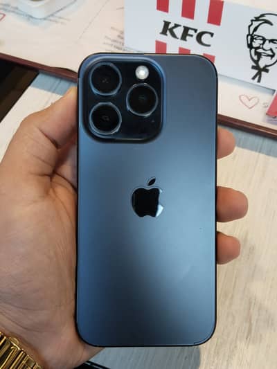 iPhone 15 Pro jv 128 85 health 9/10
