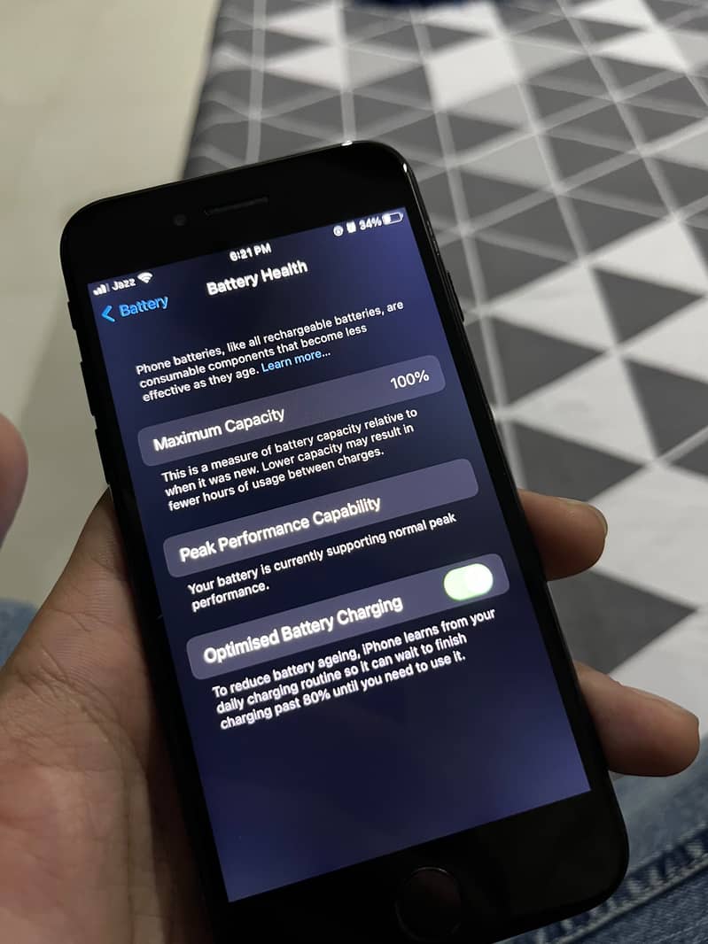 Apple iPhone 7 4