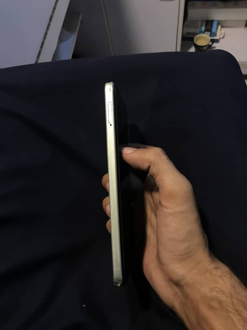 OPPO A38 5
