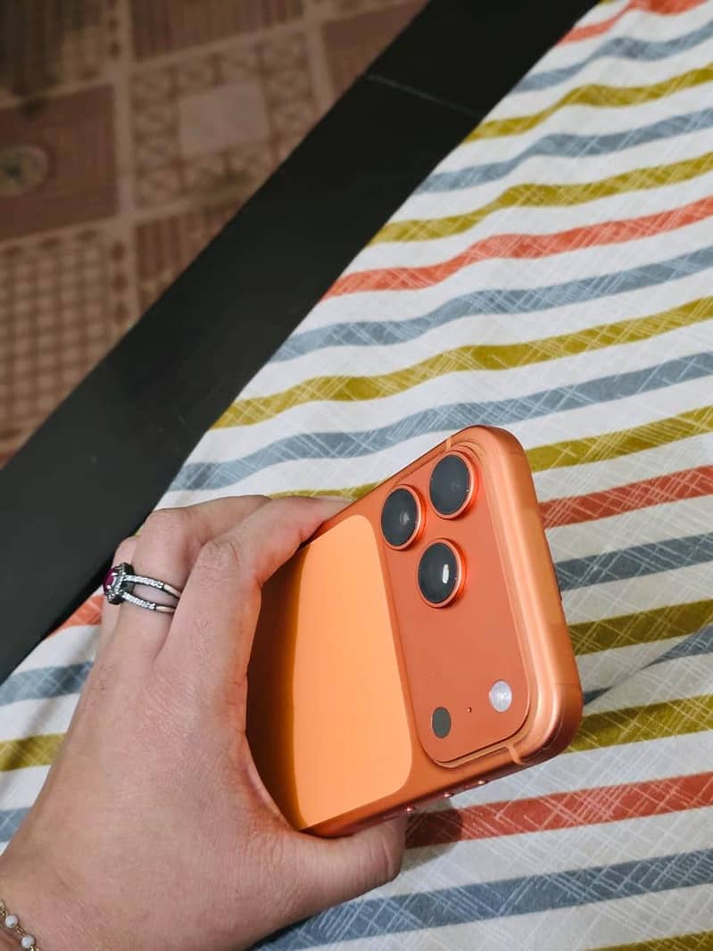 Apple iPhone 17 Pro Max 7
