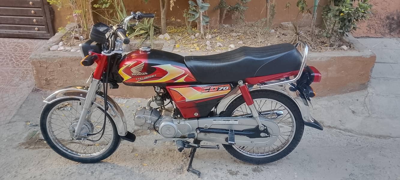 HONDA CD-70 - Standard Bikes - 1121012841