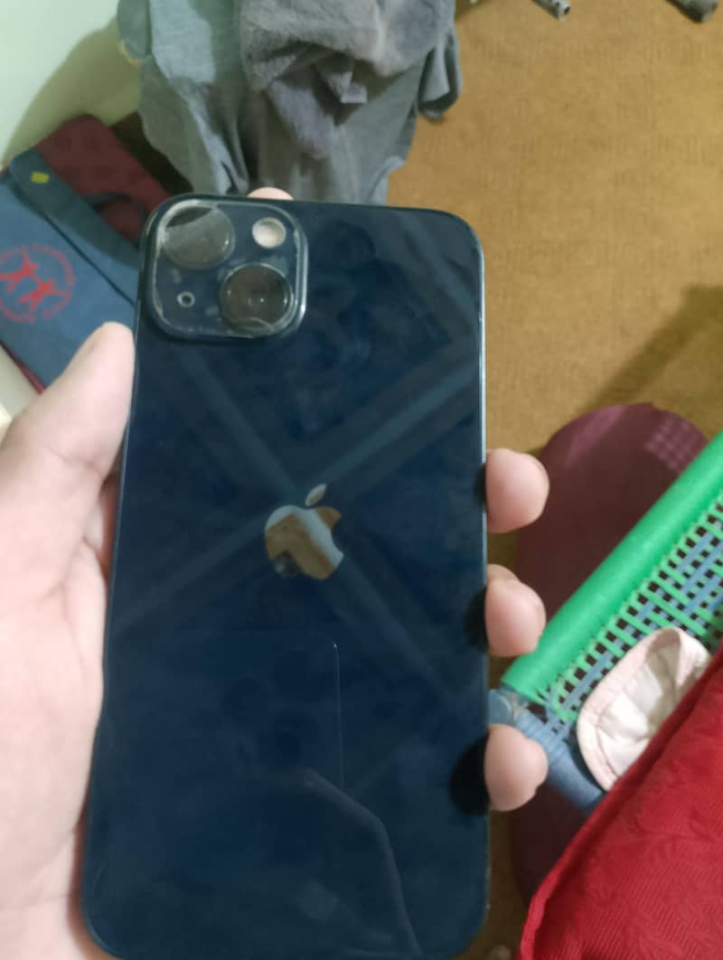 Apple iPhone 13 7