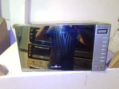 1 Year use 20 litar microwave with grill original condition me hai