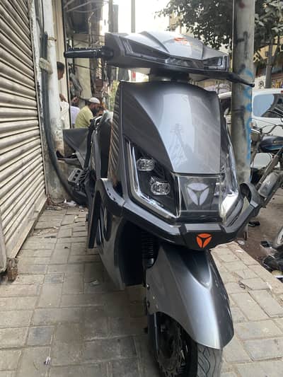 Yadea T5L Lithium Global no 1 ev bike