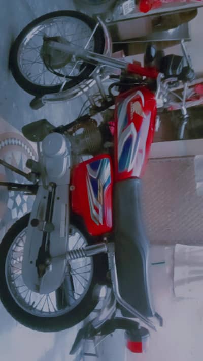 Honda 125 condition 10 by 10
