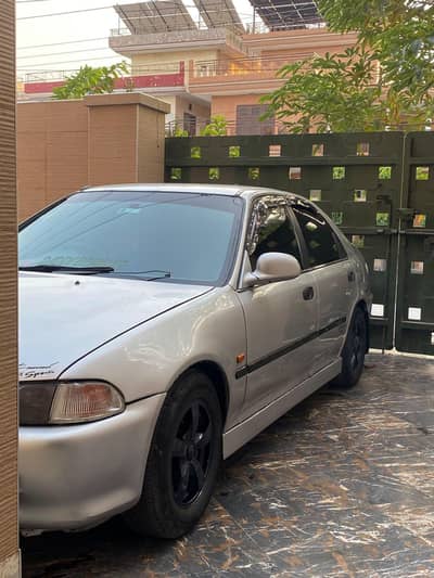 Honda Civic EXi 1995