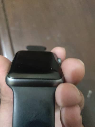 Apple Watch Series 3 10/10 Condition + Original Charger