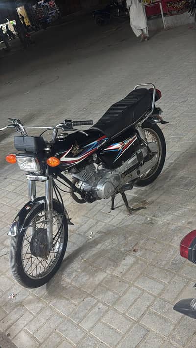 I m selling my honda CG 125