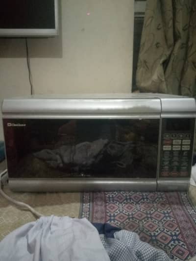 Microwave dawlance