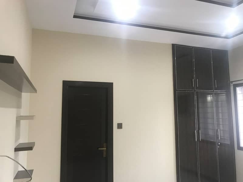 10 Marla House Available For Rent B Block Hot Location - Houses ...
