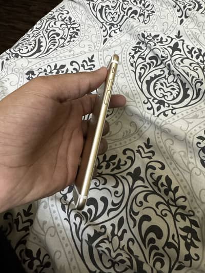 Apple iPhone 6