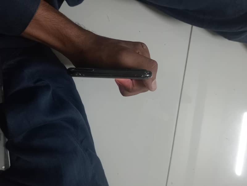 Apple iPhone 7 Plus 6