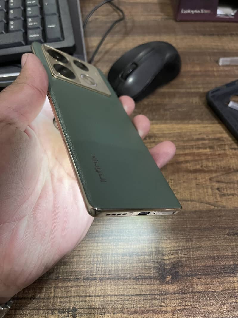 Infinix Note 40 Pro 1