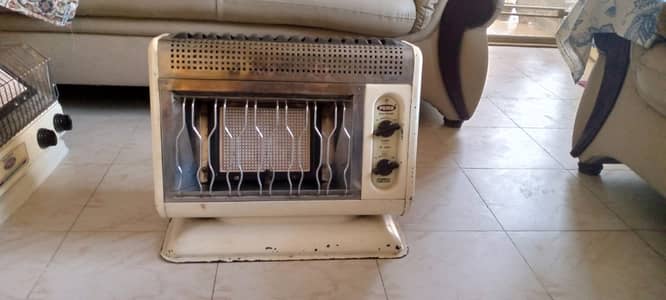 puma gas room heater good condition and functioning proper