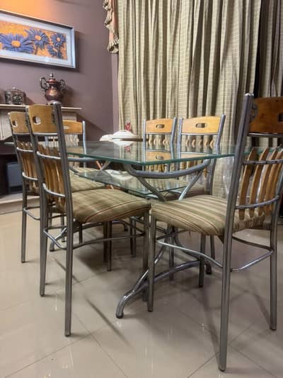 COMPLETE DINING TABLE SET FOR SALE