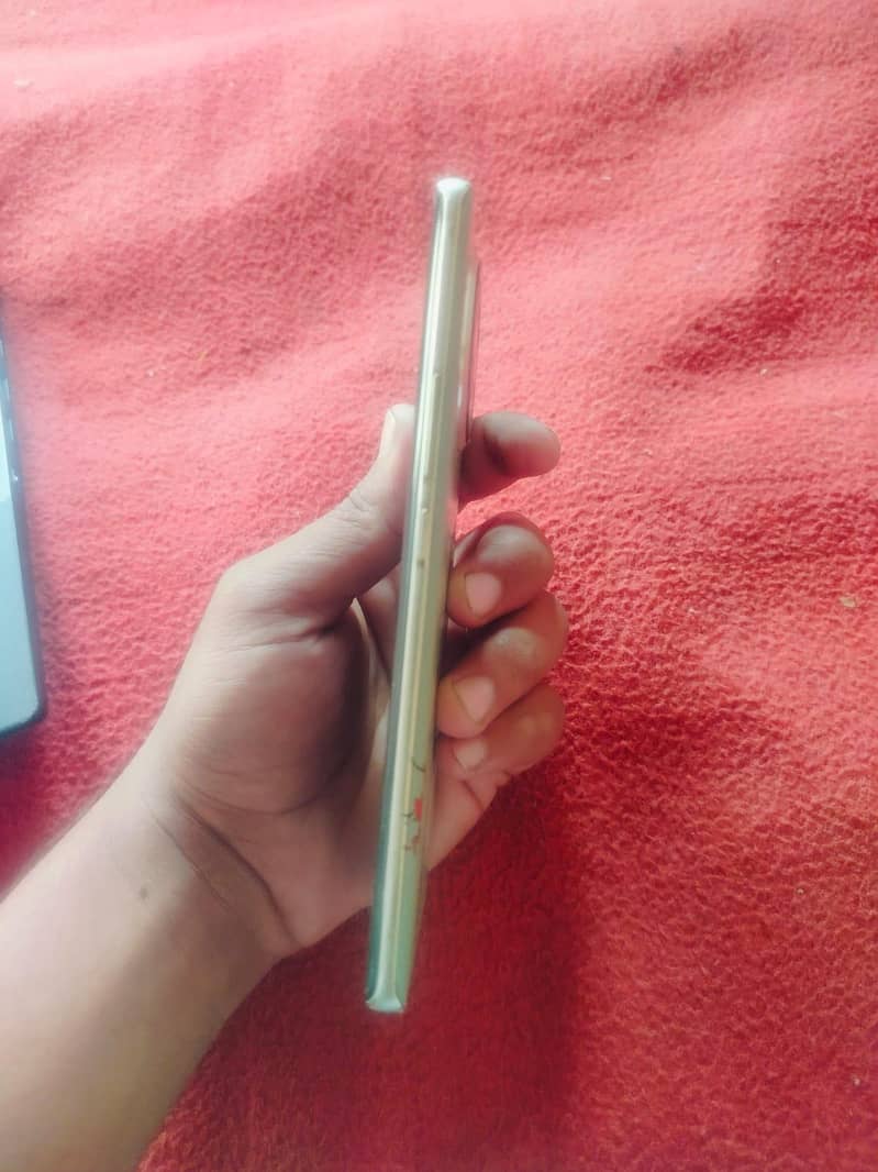 Tecno Spark 20 Pro Plus 6
