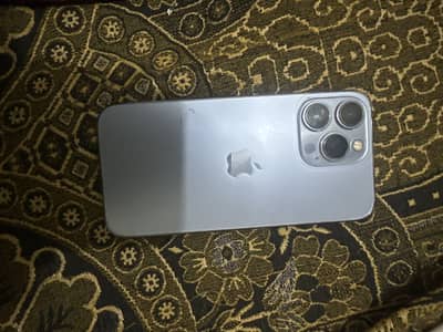 Apple iPhone 13 Pro