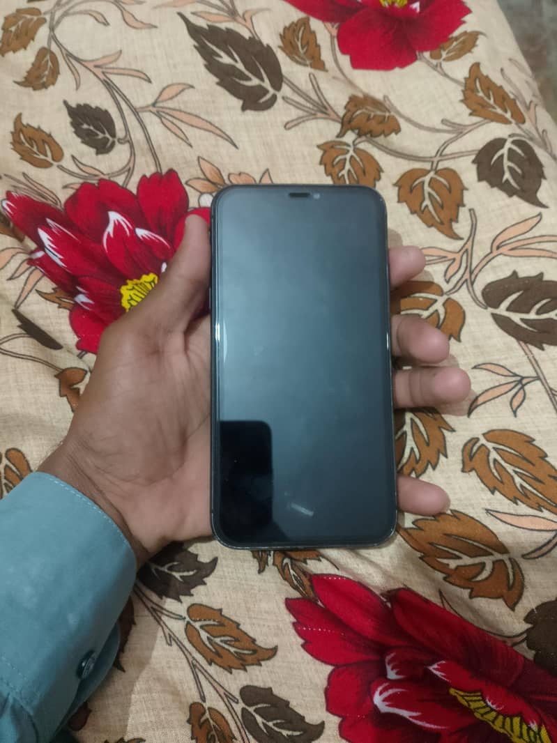 Apple iPhone 11 1