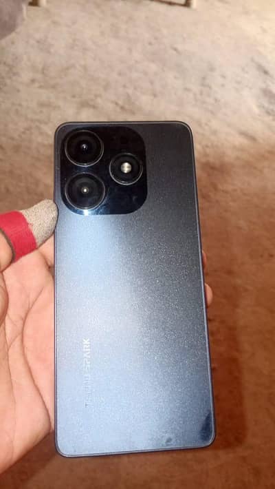 Tecno Spark 10 Pro ( EXCHANGE POSSIBLE)