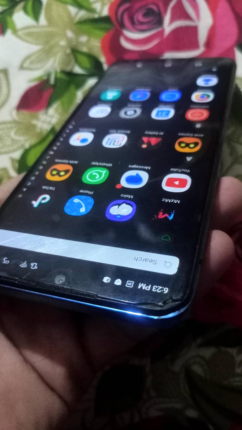 Tecno Spark 10C 0