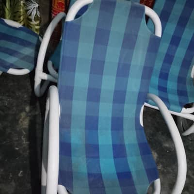swing chairs ok 6 chairs 1 bad taip WhatsApp number 03191515960