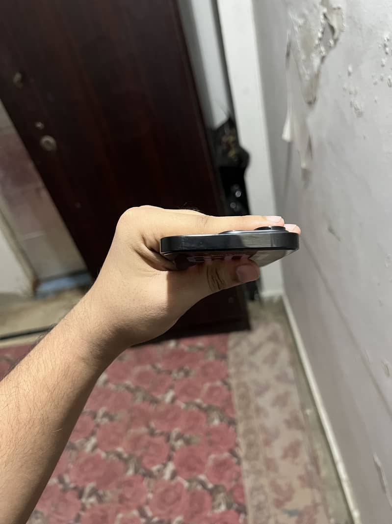 Apple iPhone 14 Pro 3