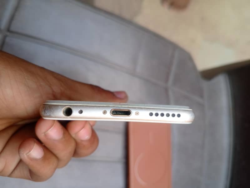 Apple iPhone 6 5