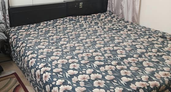 single beds with mattress  urgent sale