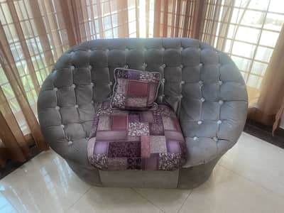 Urgent sale complte 10seater sofa set 5seater 2 Designer sofasnexcilnt