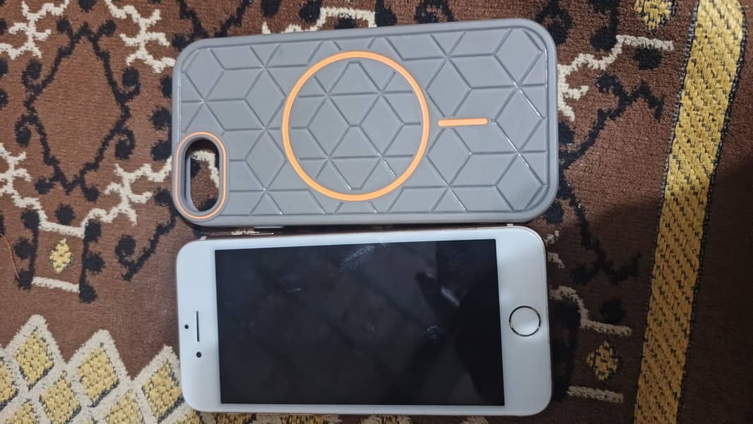 Apple iPhone 8 2