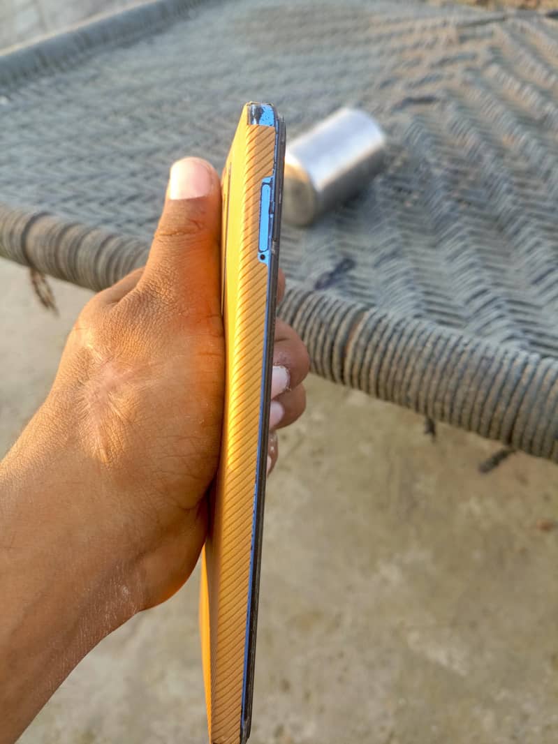 Infinix Note 12 4