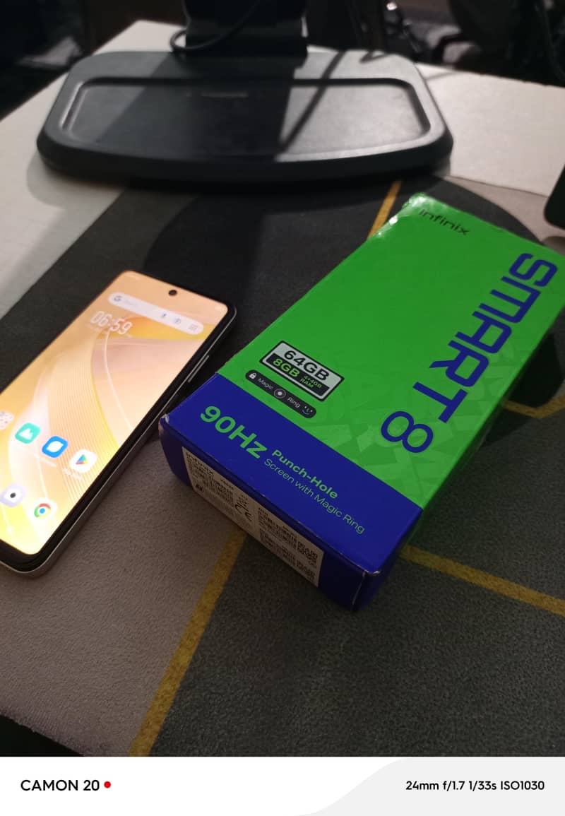Infinix Smart 8 0