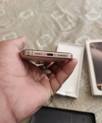 iPhone 16 Pro Max 256gb