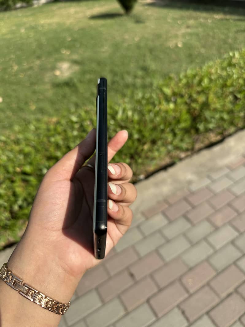 Google Pixel 6a 4