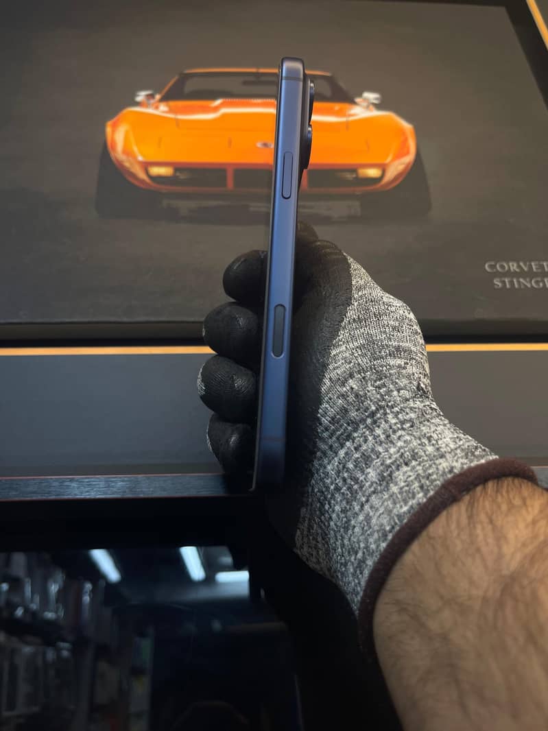 Apple iPhone 17 Pro Max 1