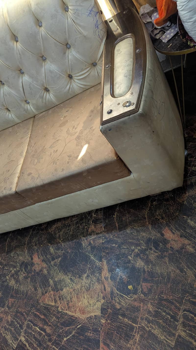 2 sets of sofas 5