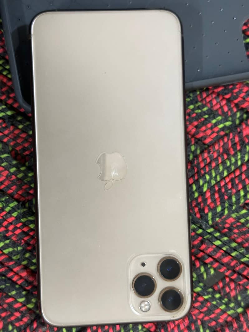 Apple iPhone 11 Pro Max 1