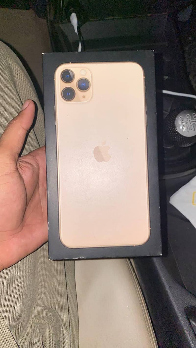 Apple iPhone 11 Pro Max 6