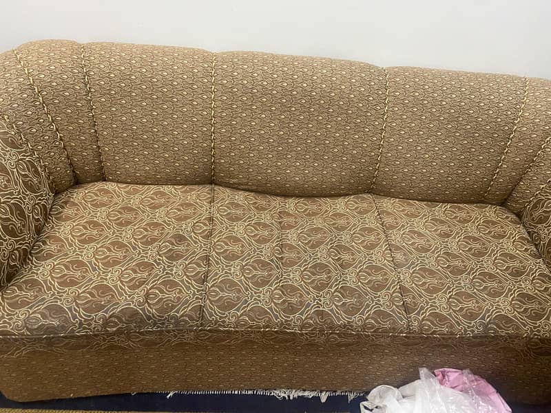 5 seater sofa 0