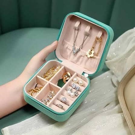 Portable Mini PU Leather Travel Jewelry Organizer Case