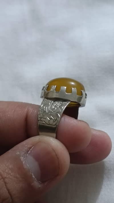 Natural Irani Zard Aqeeq Silver Ring