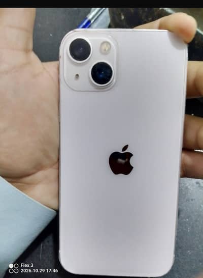 Apple iPhone 13