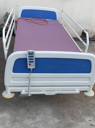 Electric bed huntligh Contura R/F 03330223888
