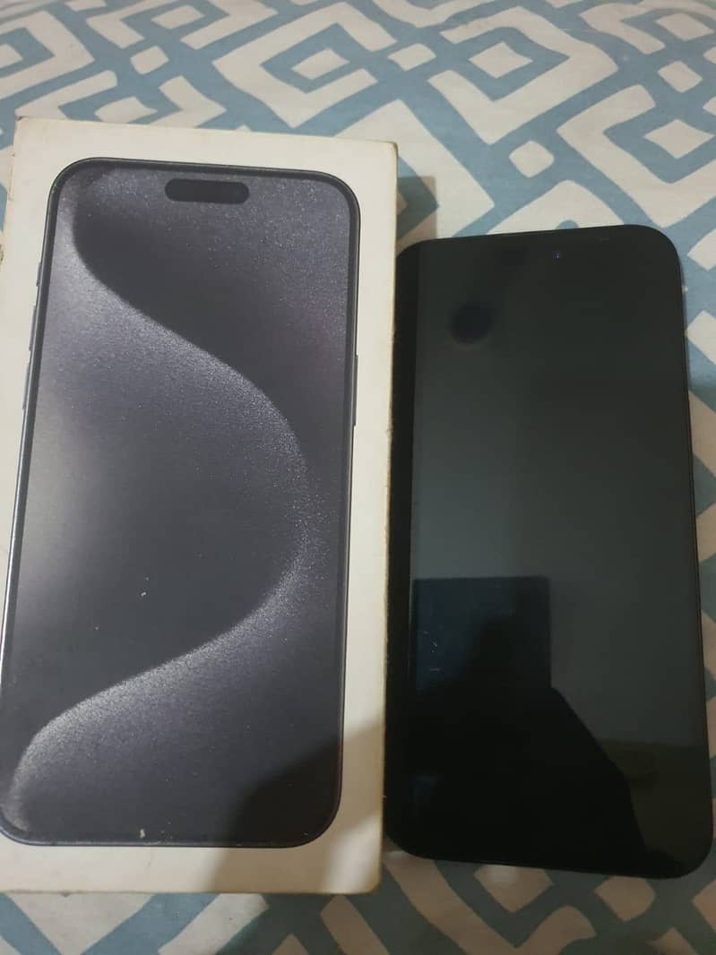 Iphone 15 pro max 0