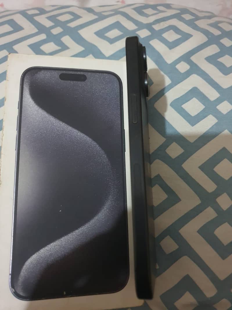 Iphone 15 pro max 1